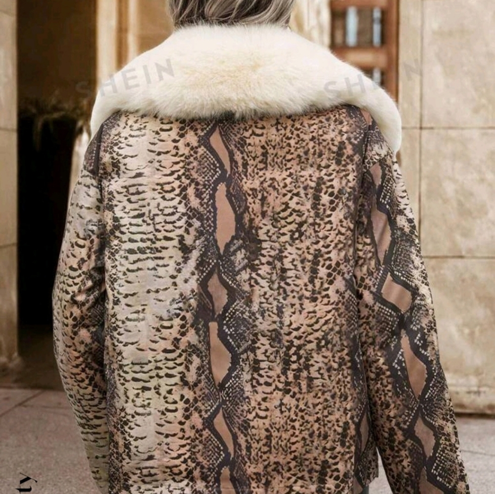 Fuzzy collar down coat - Picture 4 of 6